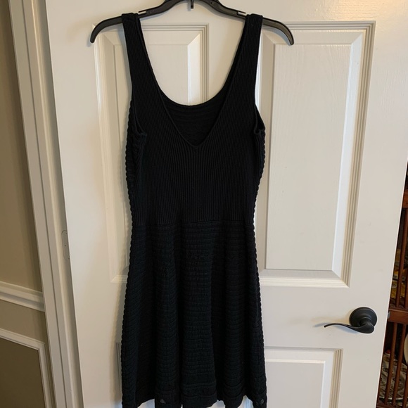 Jessica Simpson Dresses & Skirts - Jessica Simpson size large knitted dress